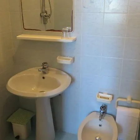 Hotel Lina Ricci Curbastro