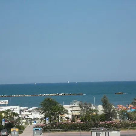 Lina Ricci Curbastro Hotel *