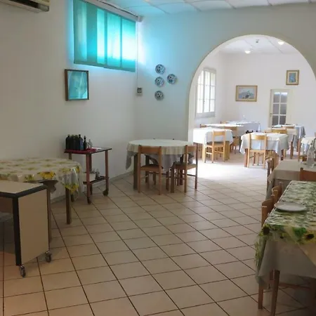 Hotel Lina Ricci Curbastro *