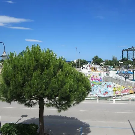 Lina Ricci Curbastro Hotel *