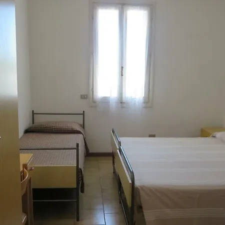 Lina Ricci Curbastro Hotel *