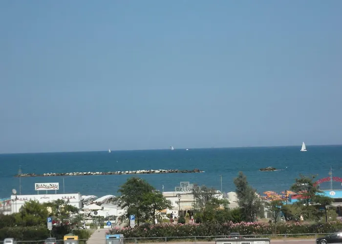 Lina Ricci Curbastro Hotel *