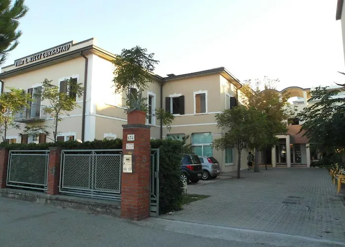 Szálloda Lina Ricci Curbastro *