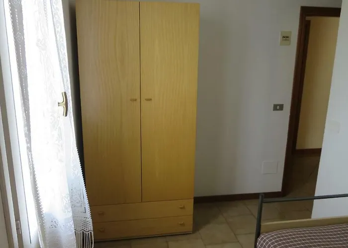 Lina Ricci Curbastro *